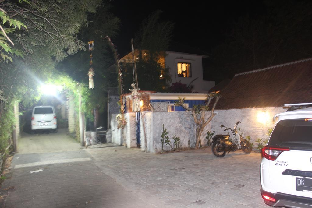 Kubu Container Hotel อูลูวาตู ภายนอก รูปภาพ