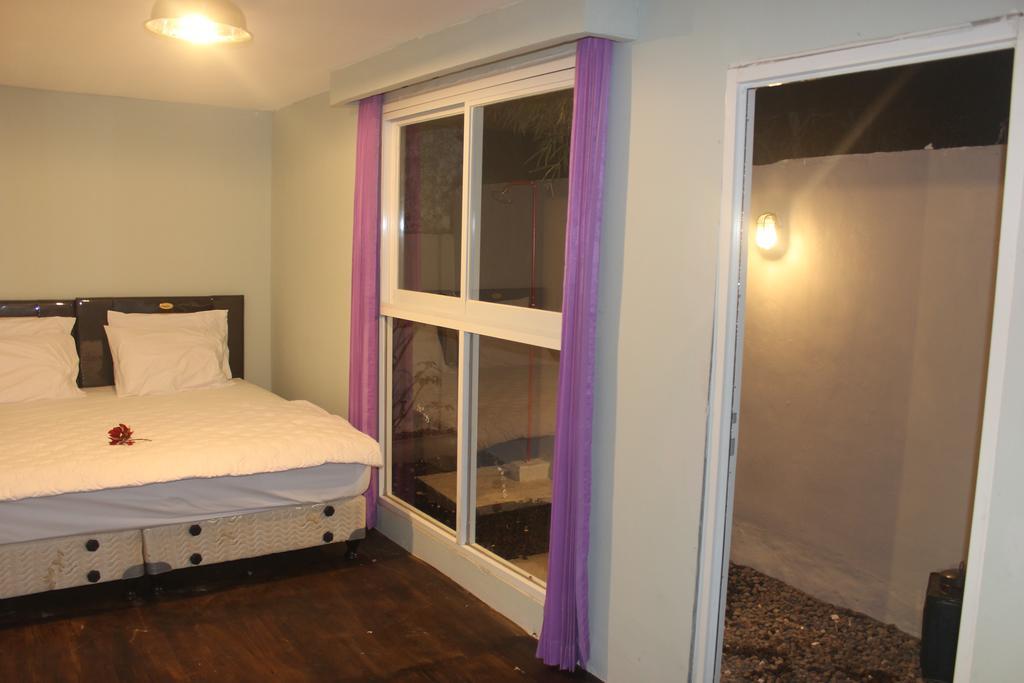 Kubu Container Hotel อูลูวาตู ภายนอก รูปภาพ