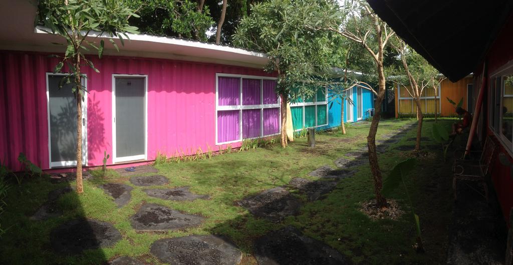Kubu Container Hotel อูลูวาตู ภายนอก รูปภาพ