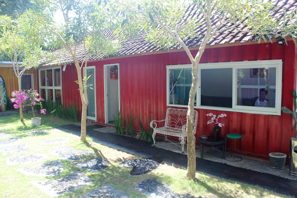 Kubu Container Hotel อูลูวาตู ภายนอก รูปภาพ